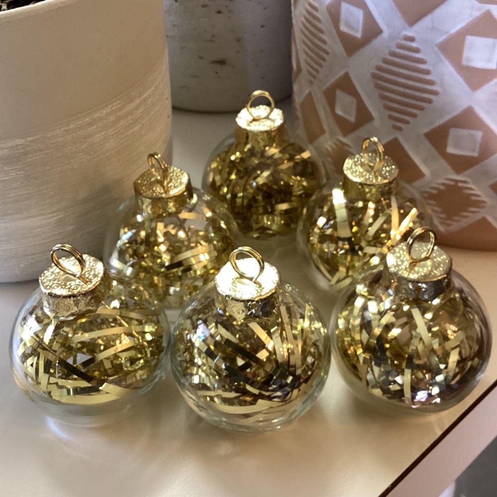 Lillian Vernon Tinsel Gold Place Card Holders Set of 6 Ornaments